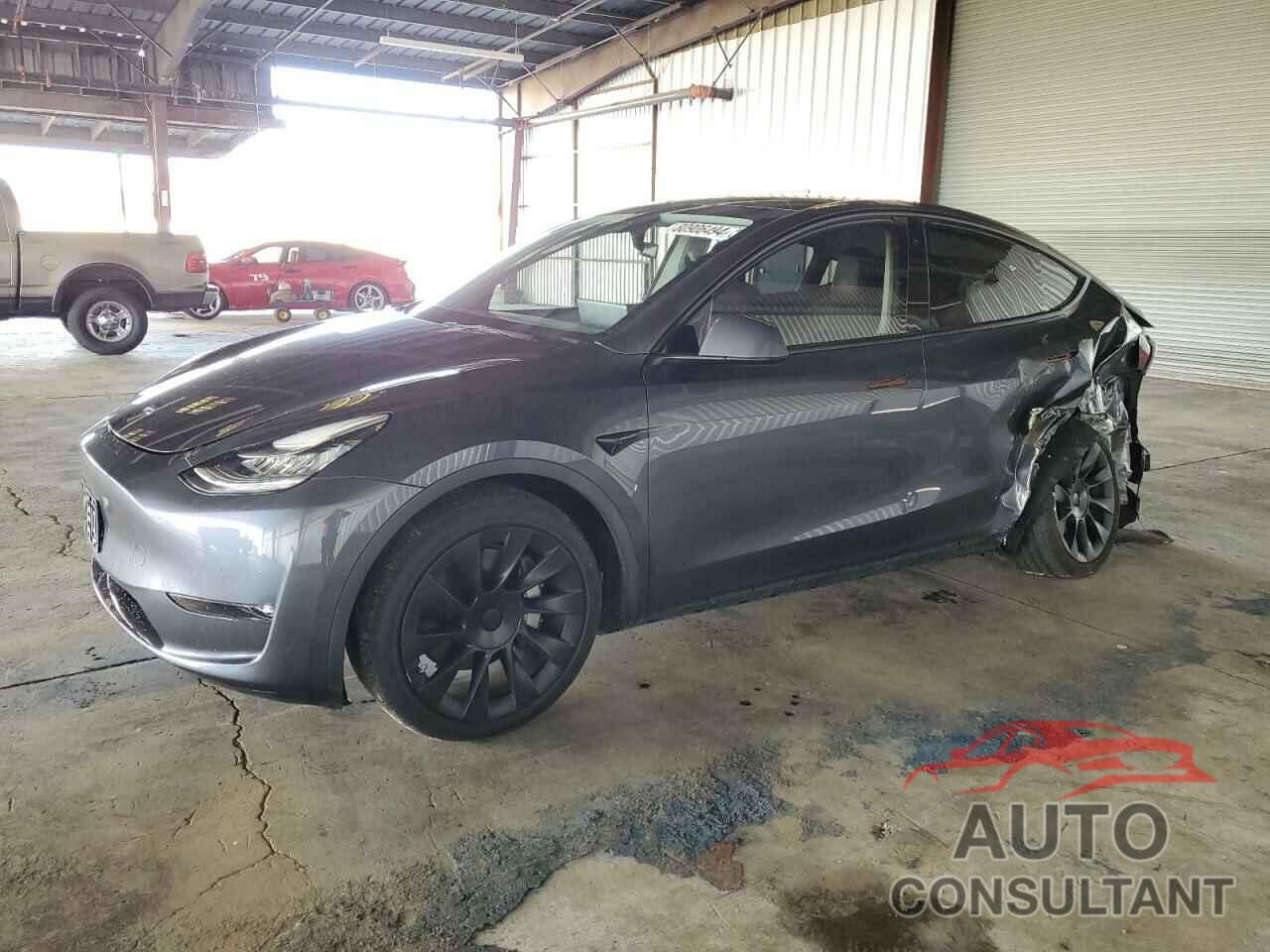 TESLA MODEL Y 2021 - 5YJYGAEE4MF306439