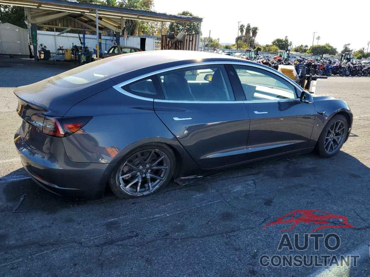 TESLA MODEL 3 2018 - 5YJ3E1EA2JF039861