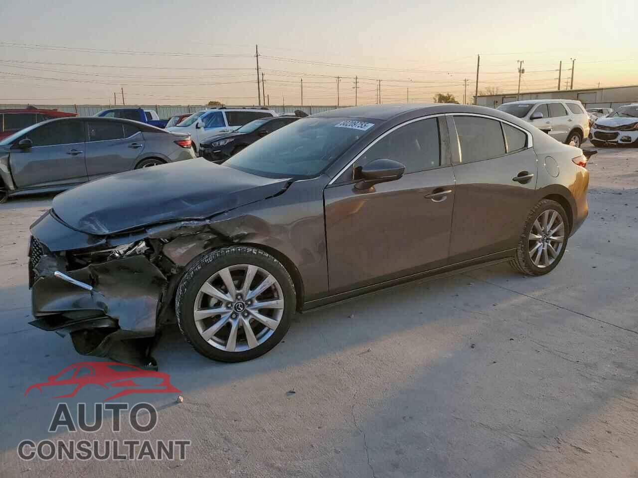 MAZDA 3 2019 - JM1BPACL8K1110761