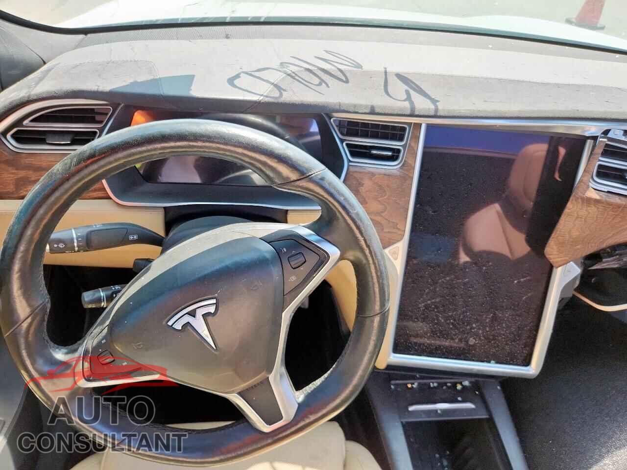 TESLA MODEL S 2017 - 5YJSA1E27HF179026