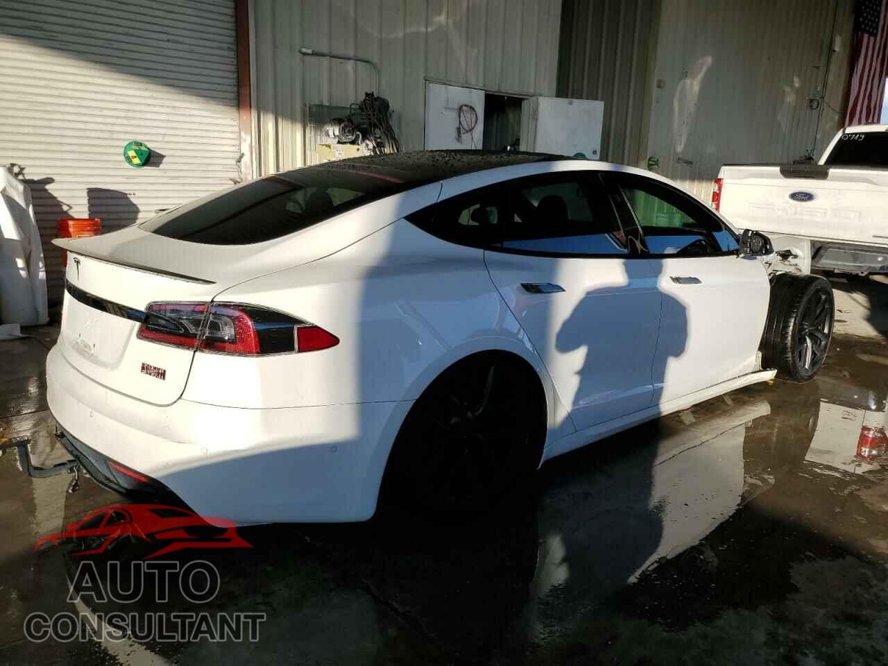 TESLA MODEL S 2021 - 5YJSA1E63MF452511