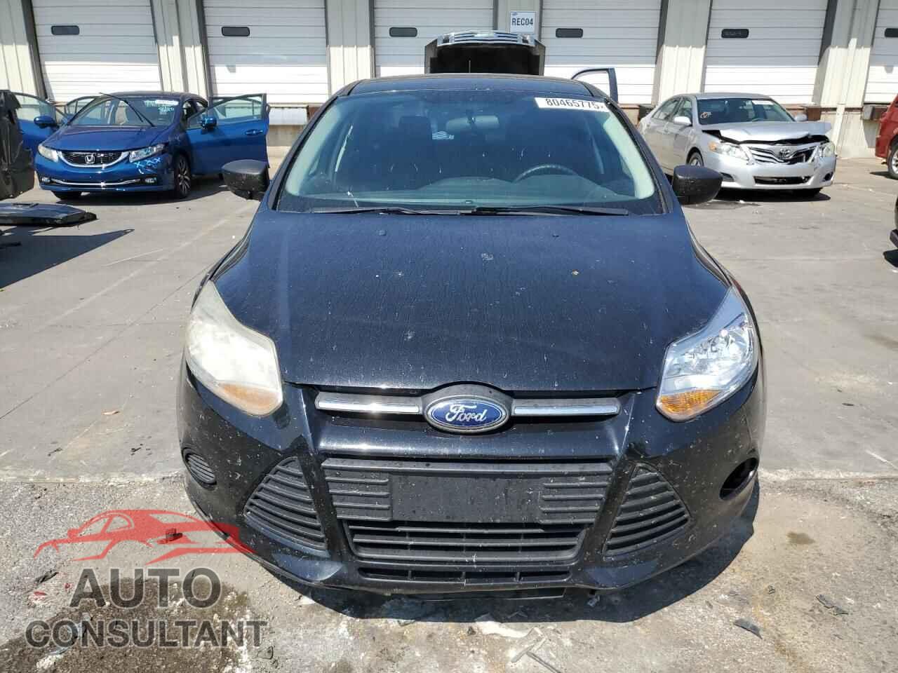 FORD FOCUS 2014 - 1FADP3E28EL418584