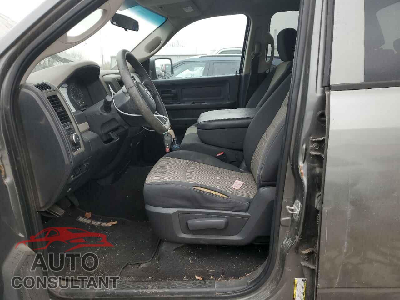DODGE RAM 1500 2012 - 1C6RD7FT7CS282384