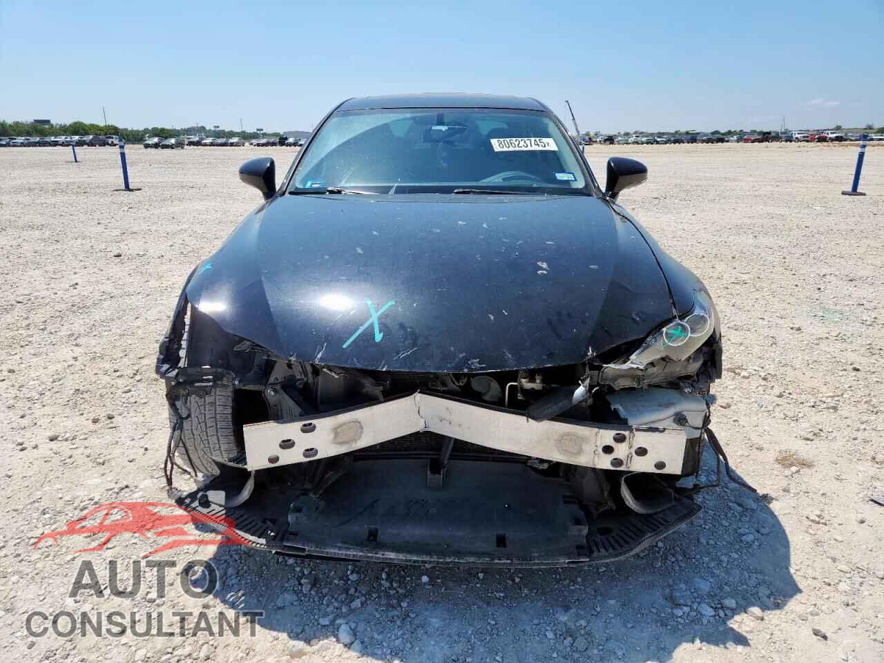 LEXUS IS 2014 - JTHBF1D25E5001033