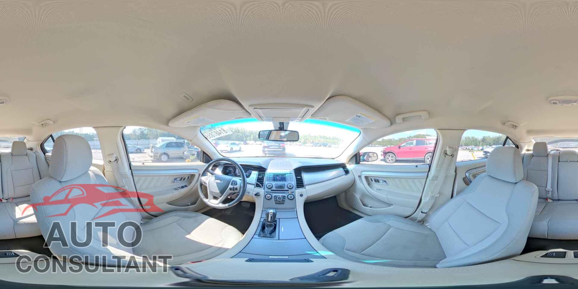 FORD TAURUS 2015 - 1FAHP2E89FG125190