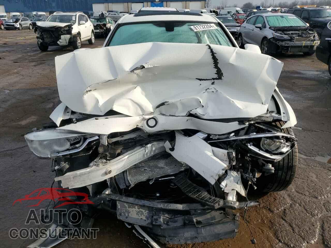 BMW 3 SERIES 2017 - WBA8D9C39HA011860