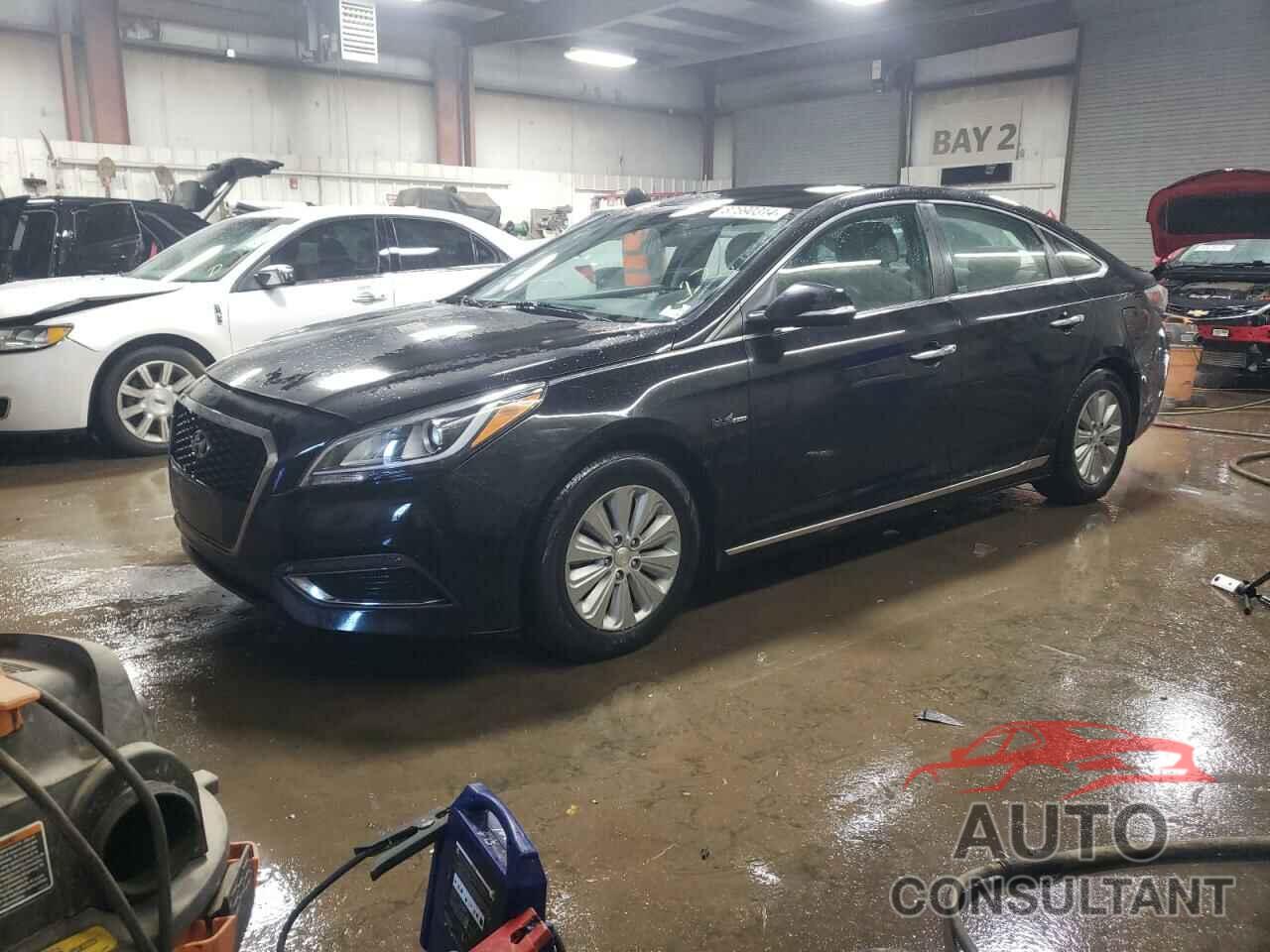 HYUNDAI SONATA 2016 - KMHE24L16GA016845