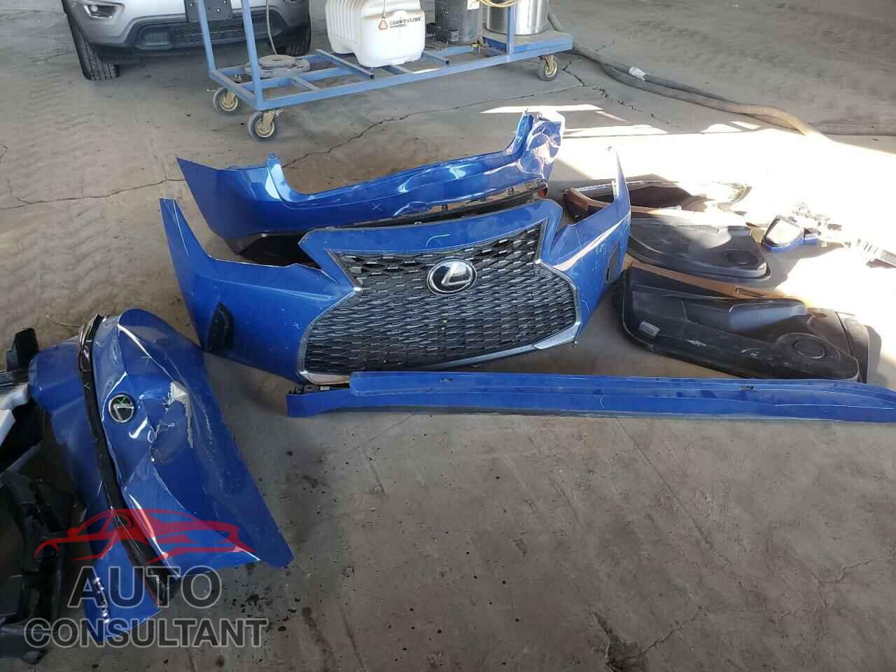 LEXUS IS 2021 - JTHCA1D28M5110832