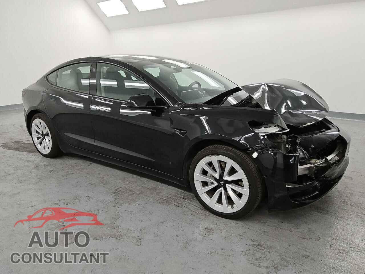 TESLA MODEL 3 2022 - 5YJ3E1EA6NF289285