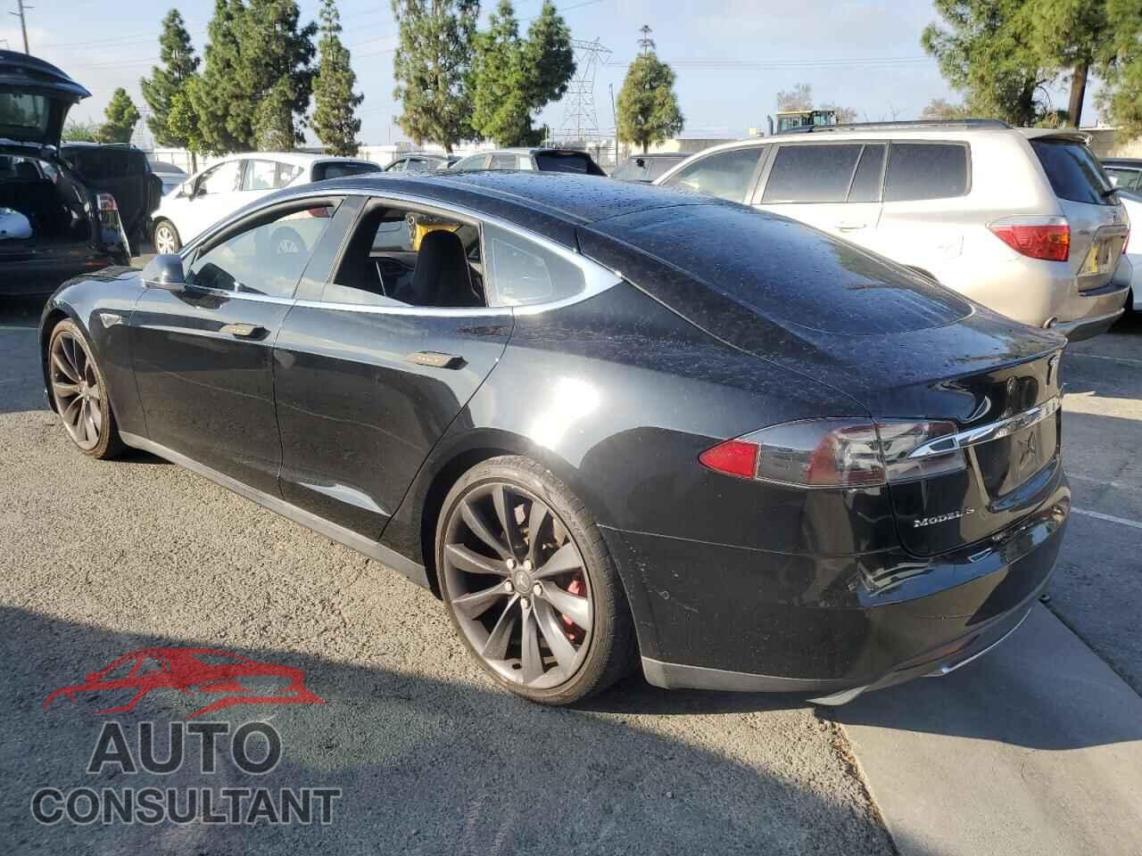 TESLA MODEL S 2015 - 5YJSA1H23FFP63089