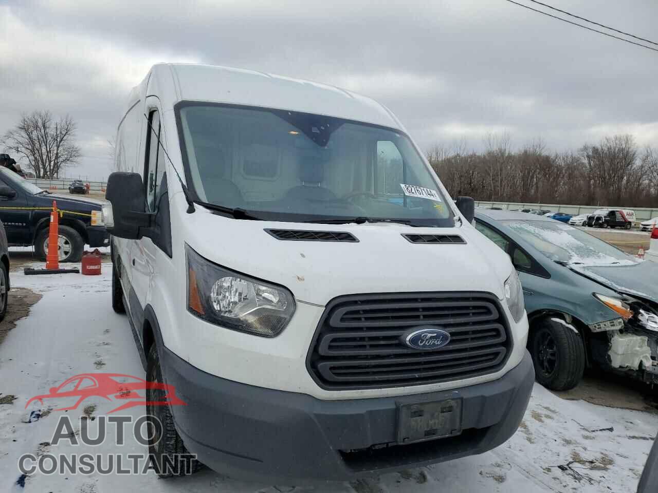 FORD TRANSIT 2018 - 1FTYR2CM1JKB47887