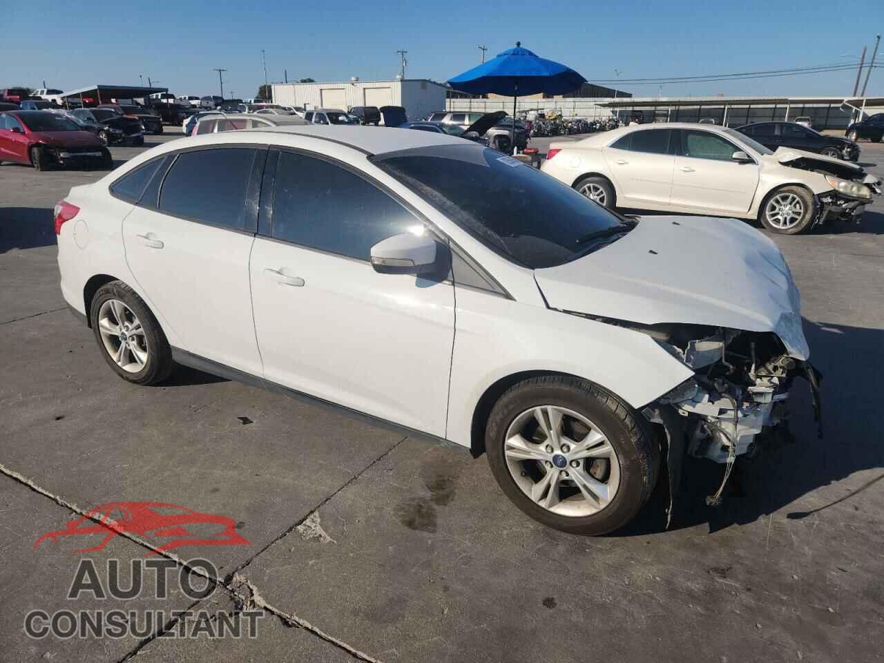 FORD FOCUS 2014 - 1FADP3F24EL148140