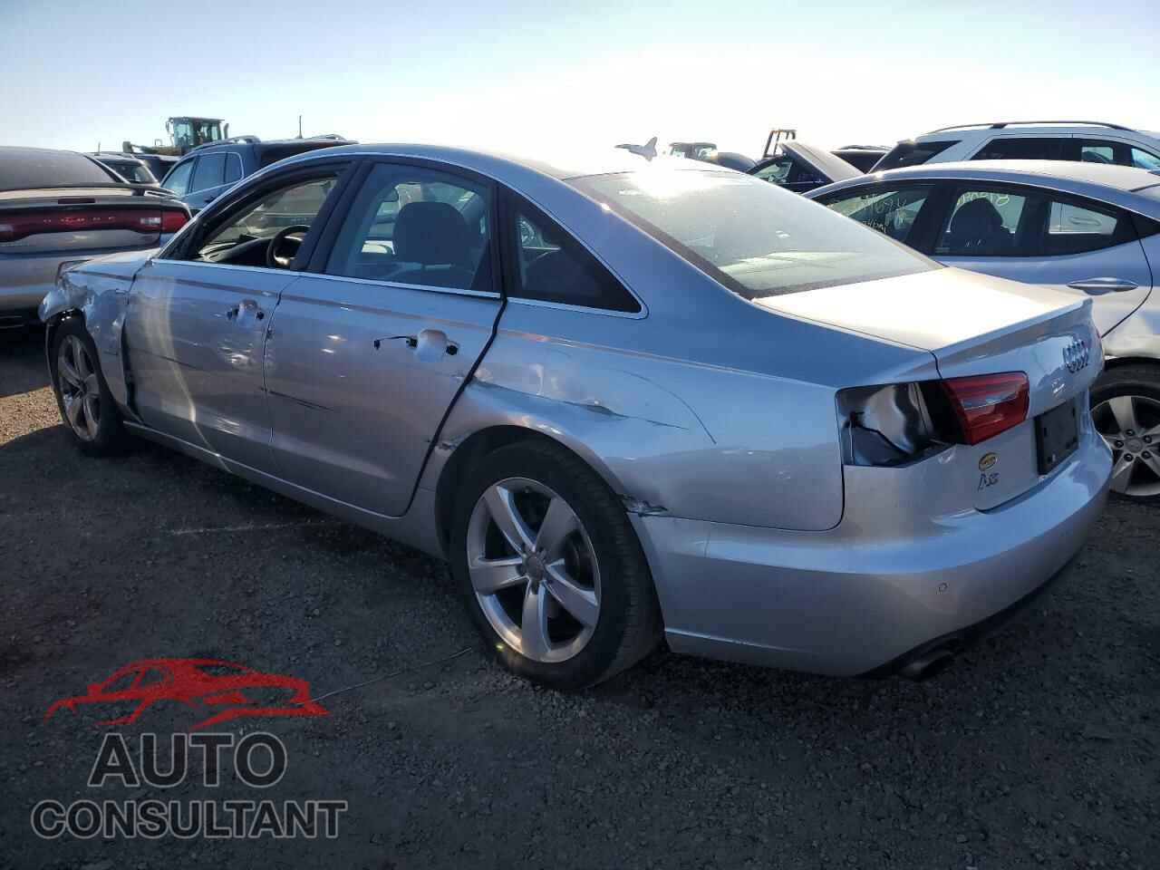 AUDI A6 2012 - WAUGGAFC3CN039896