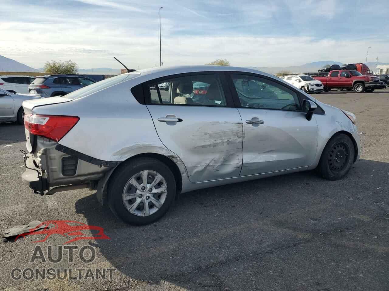 KIA RIO 2017 - KNADM4A36H6015873