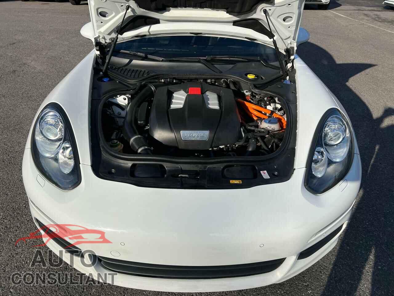 PORSCHE PANAMERA 2014 - WP0AD2A72EL044202