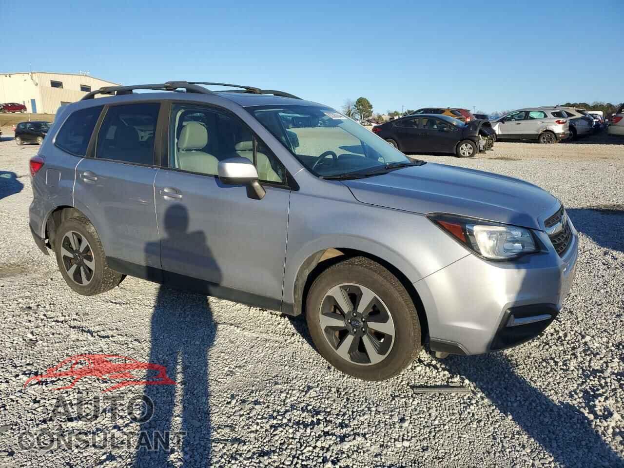 SUBARU FORESTER 2017 - JF2SJAEC3HH517063