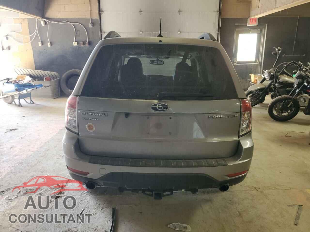 SUBARU FORESTER 2011 - JF2SHBEC7BH763008