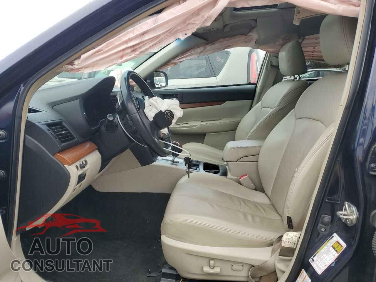 SUBARU OUTBACK 2014 - 4S4BRCLC2E3204192