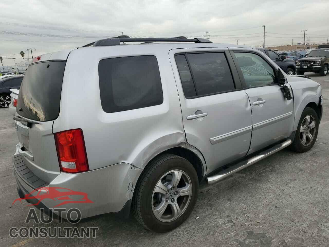 HONDA PILOT 2012 - 5FNYF3H55CB017675