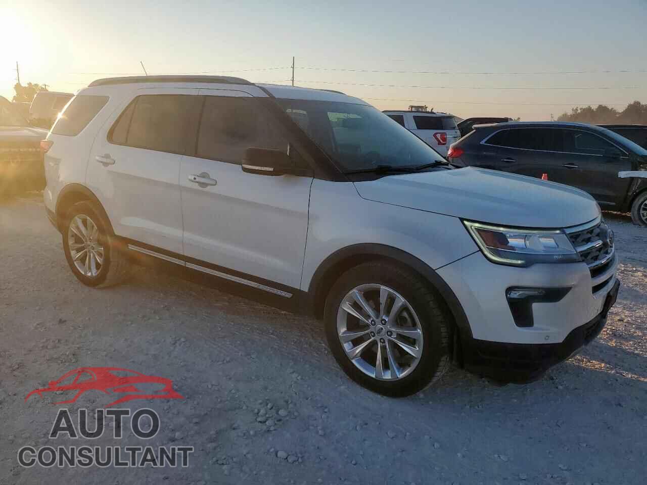 FORD EXPLORER 2018 - 1FM5K7D82JGB88498