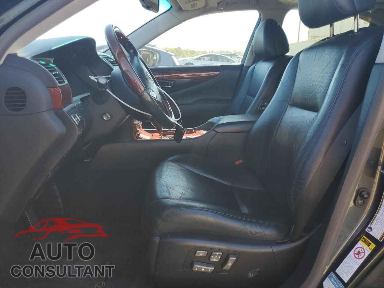 LEXUS LS460 2011 - JTHBL5EF2B5104097