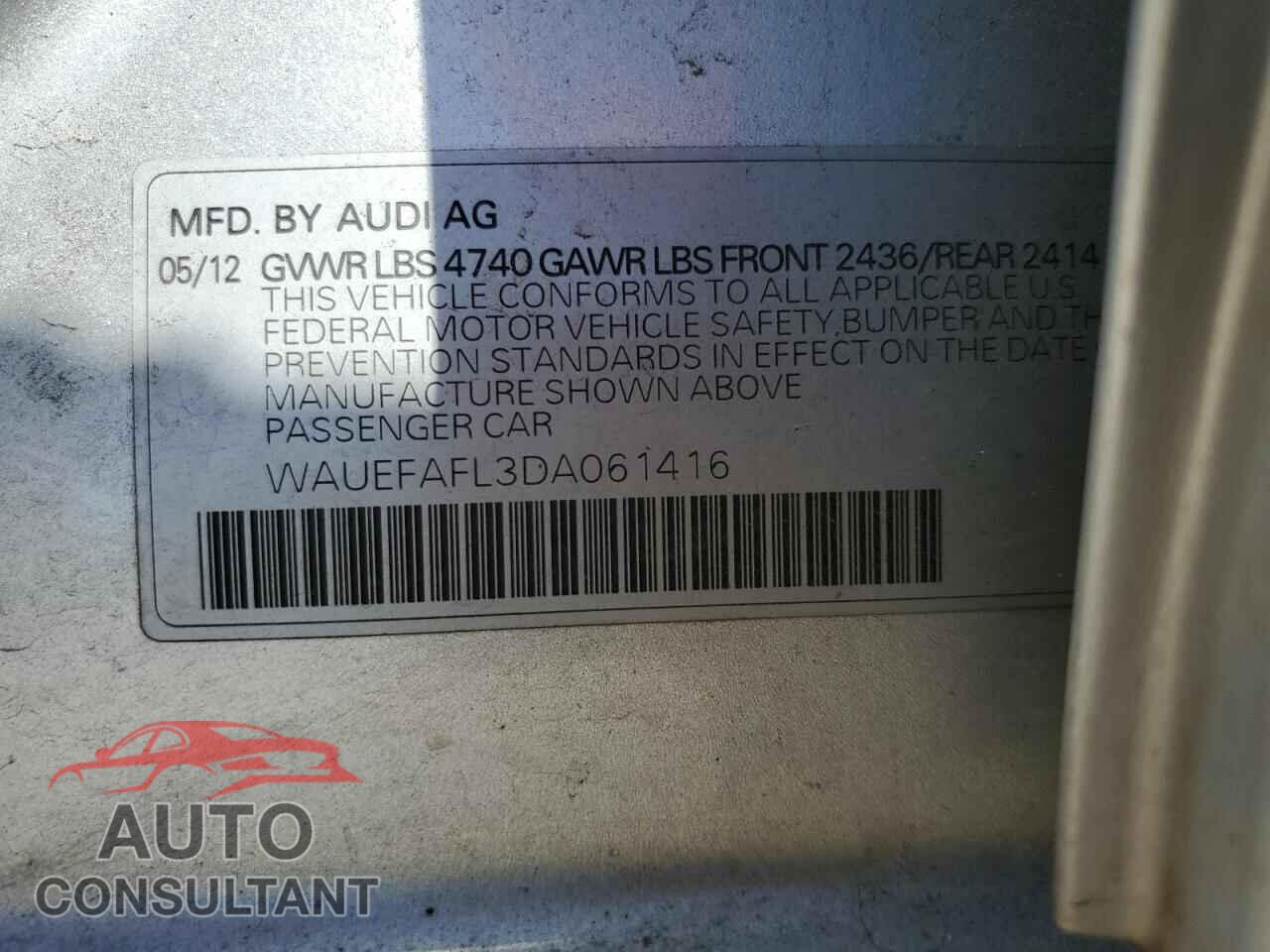 AUDI A4 2013 - WAUEFAFL3DA061416
