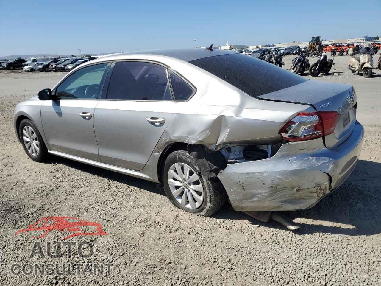 VOLKSWAGEN PASSAT 2012 - 1VWAP7A34CC077620