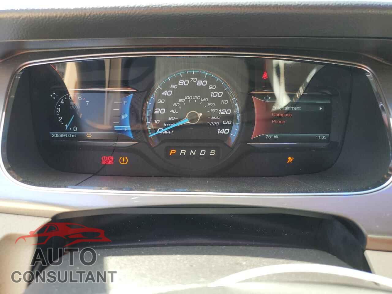 FORD TAURUS 2015 - 1FAHP2E85FG153620