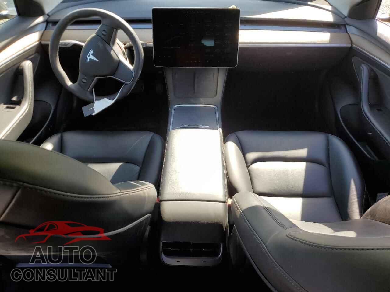 TESLA MODEL 3 2022 - 5YJ3E1EA4NF299961