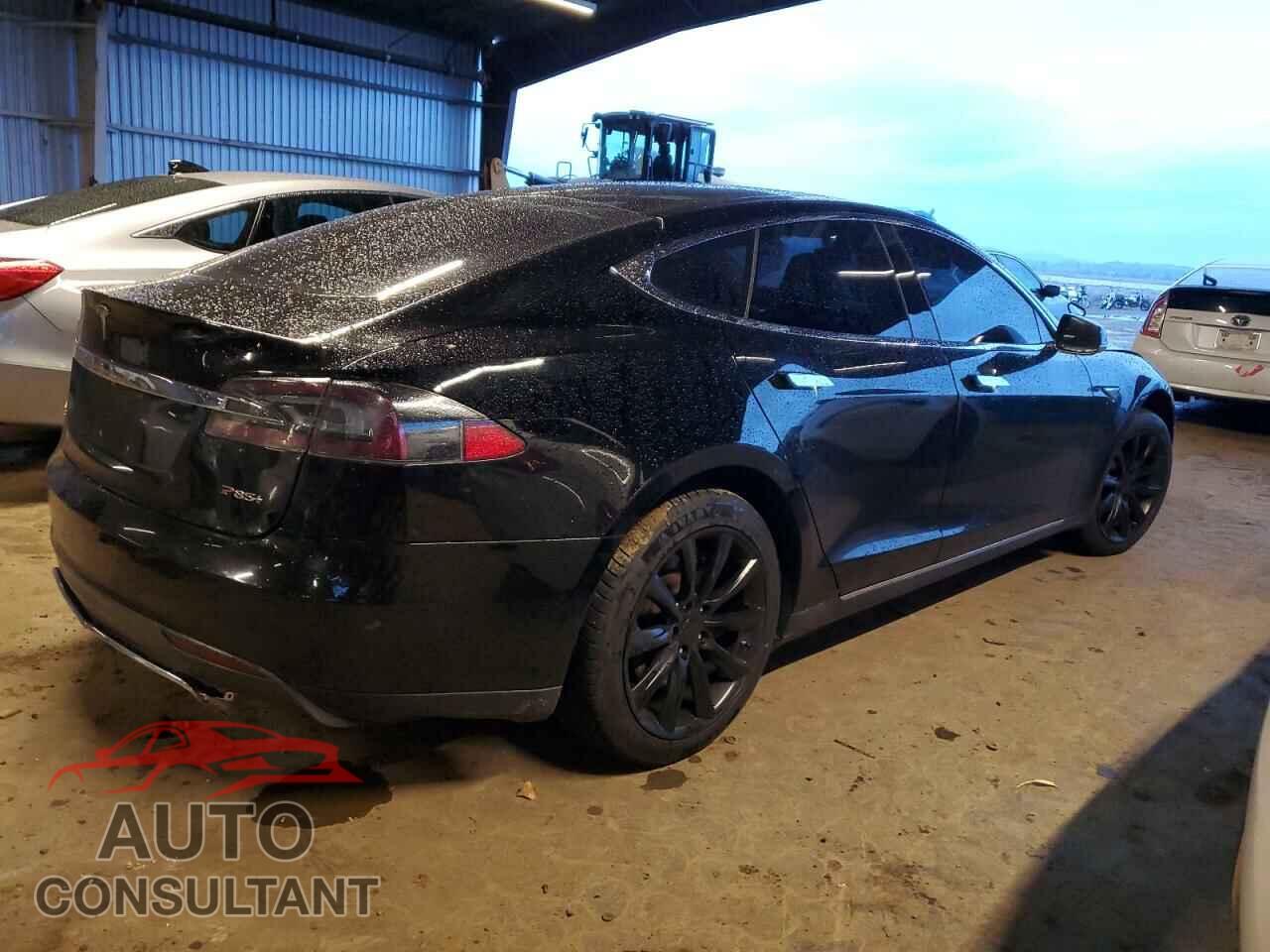 TESLA MODEL S 2013 - 5YJSA1DPXDFP16284