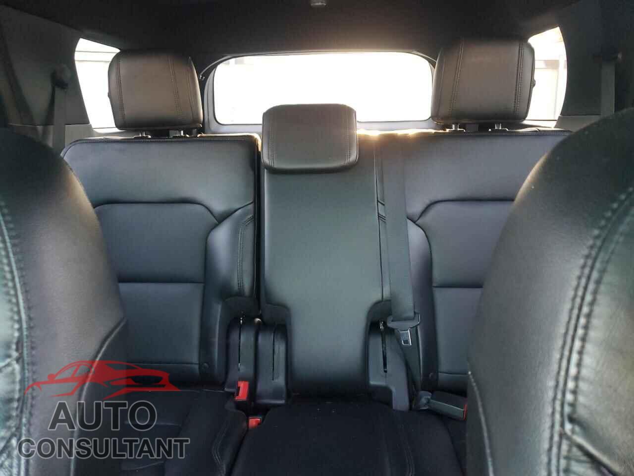 FORD EXPLORER 2016 - 1FM5K8D83GGB03666