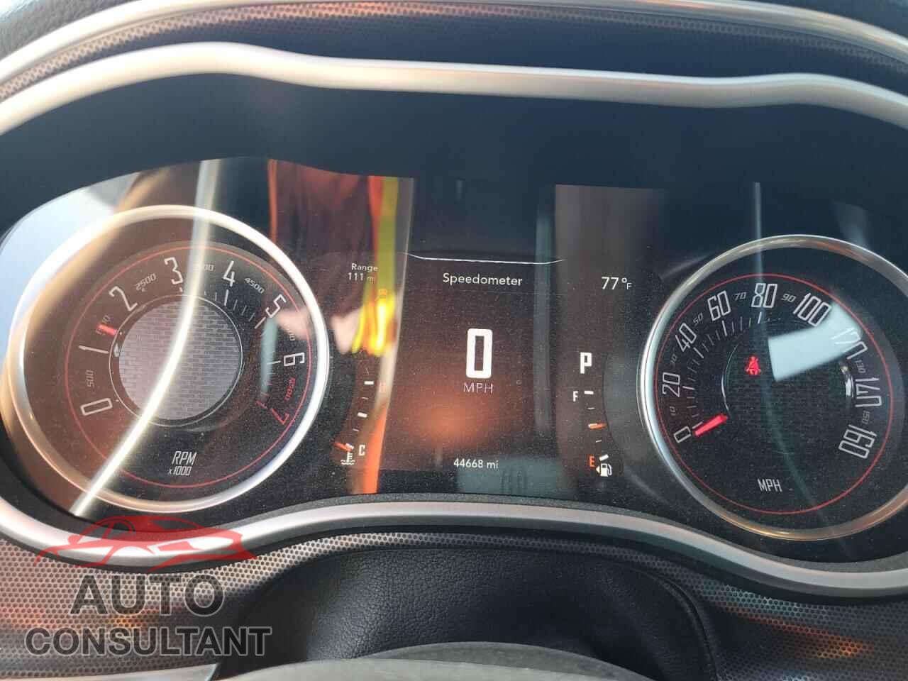 DODGE CHALLENGER 2018 - 2C3CDZAG8JH229738