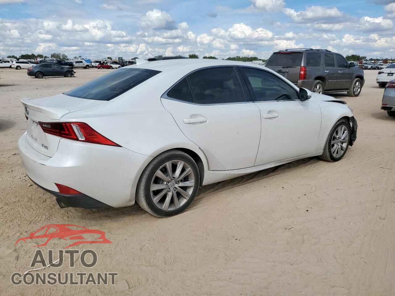 LEXUS IS 2015 - JTHBF1D22F5056573
