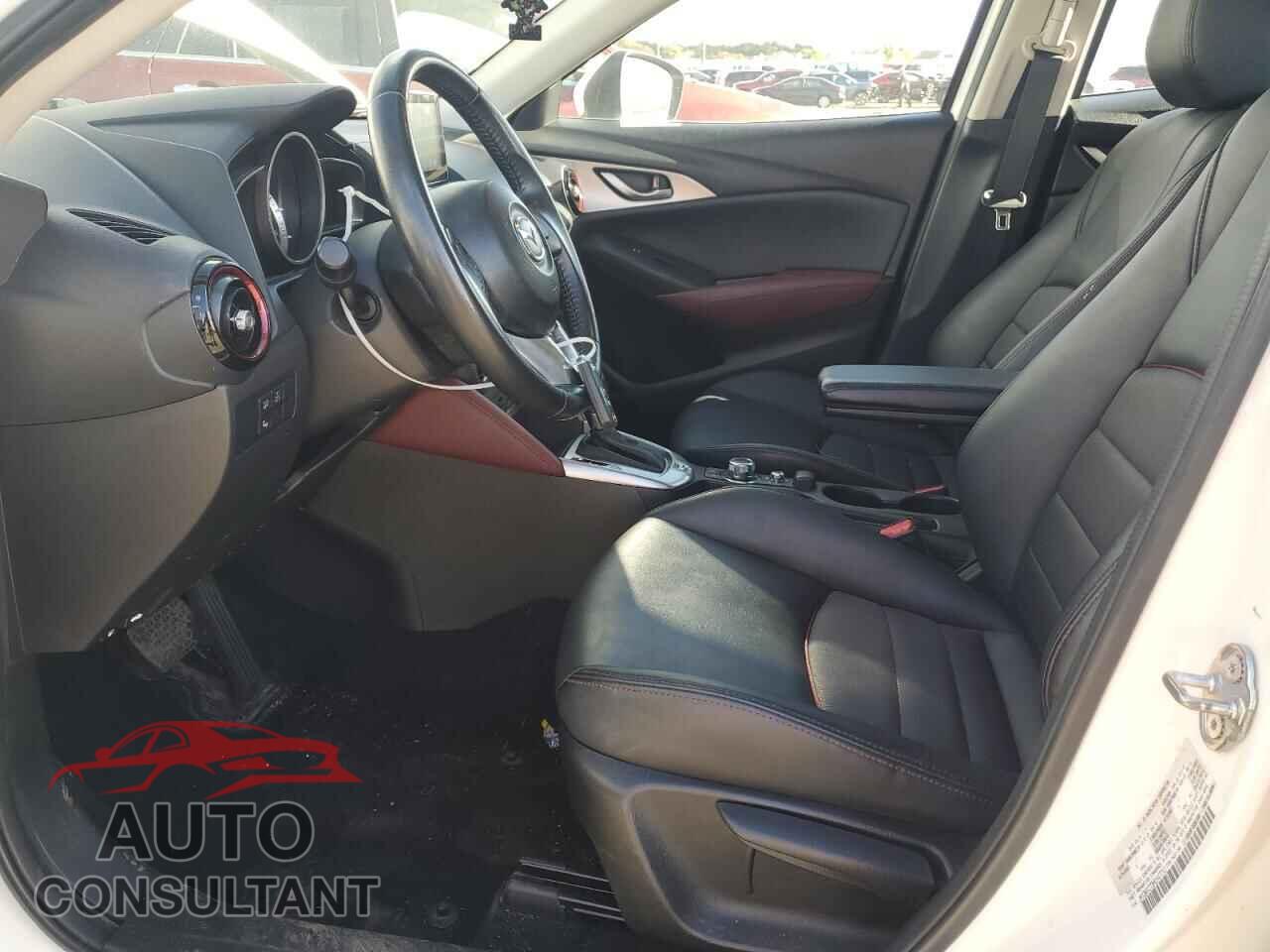 MAZDA CX-3 2017 - JM1DKFC73H0147710