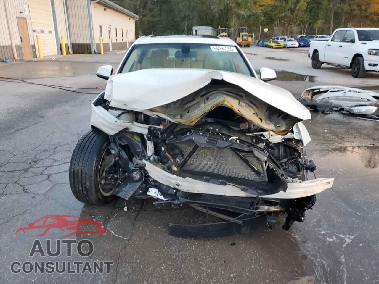 BMW 3 SERIES 2013 - WBA3B5C59DF596236