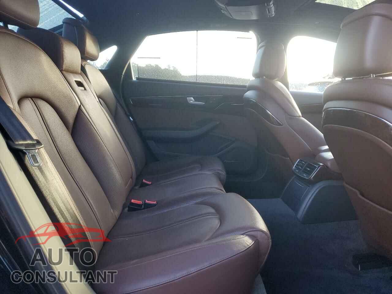 AUDI A8 2013 - WAUR2AFD9DN017404