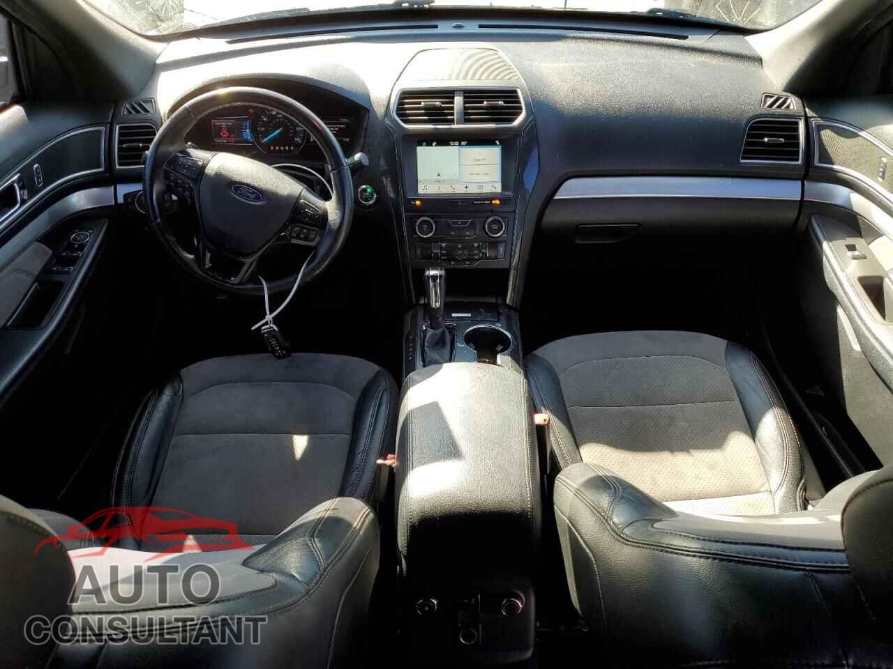 FORD EXPLORER 2017 - 1FM5K8D83HGD47450