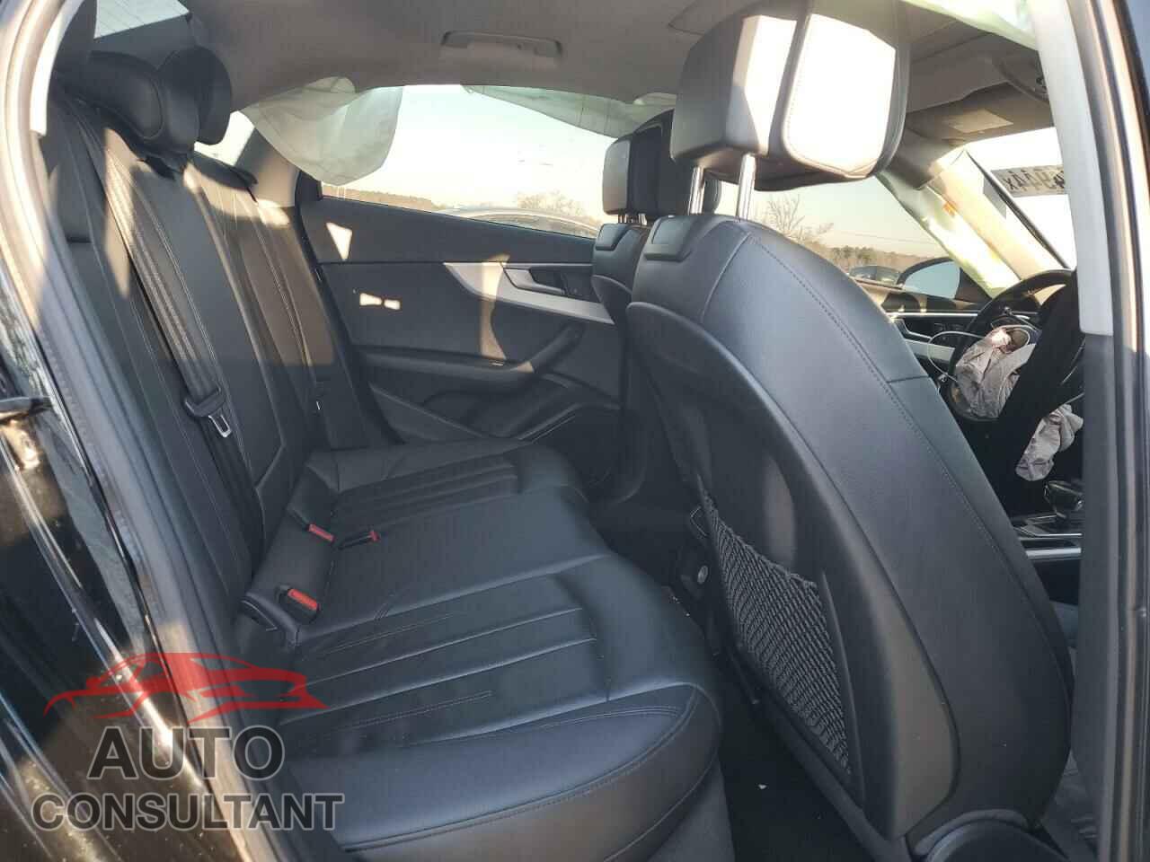 AUDI A4 2017 - WAUDNAF41HN056446