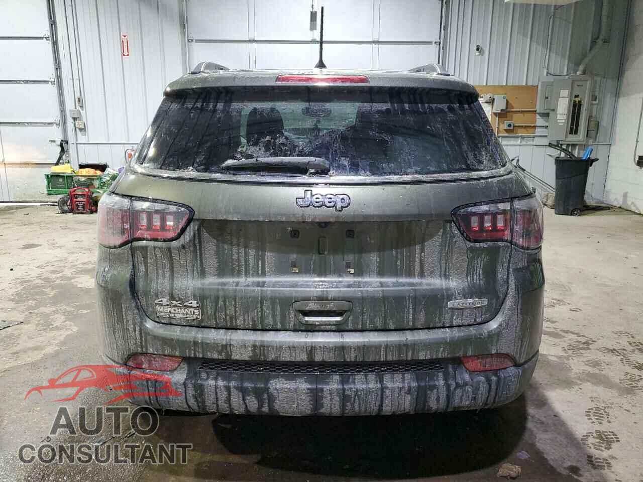 JEEP COMPASS 2017 - 3C4NJDBB6HT693440