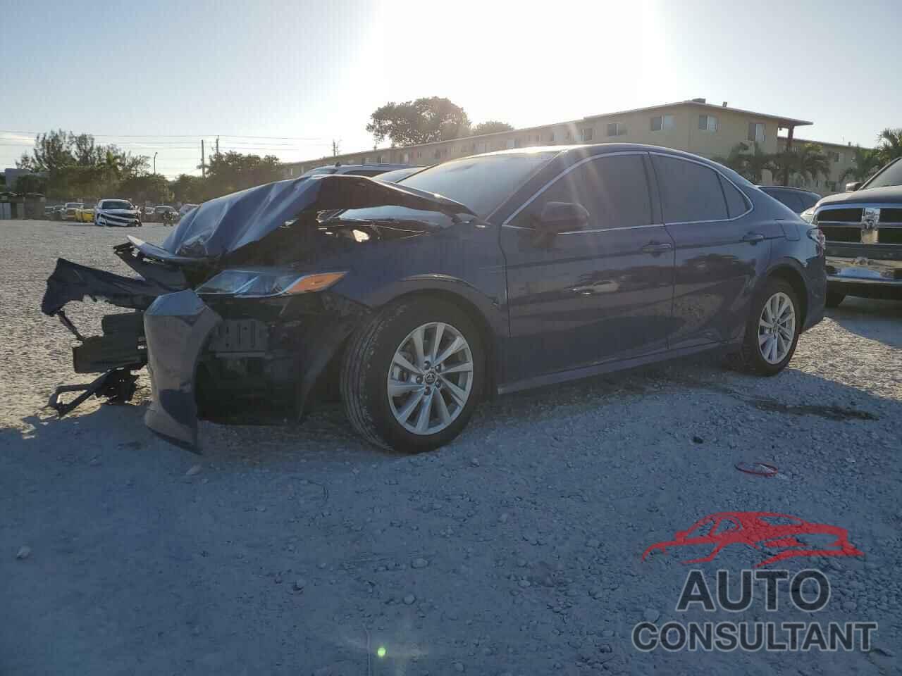 TOYOTA CAMRY 2024 - 4T1C11AK7RU219913