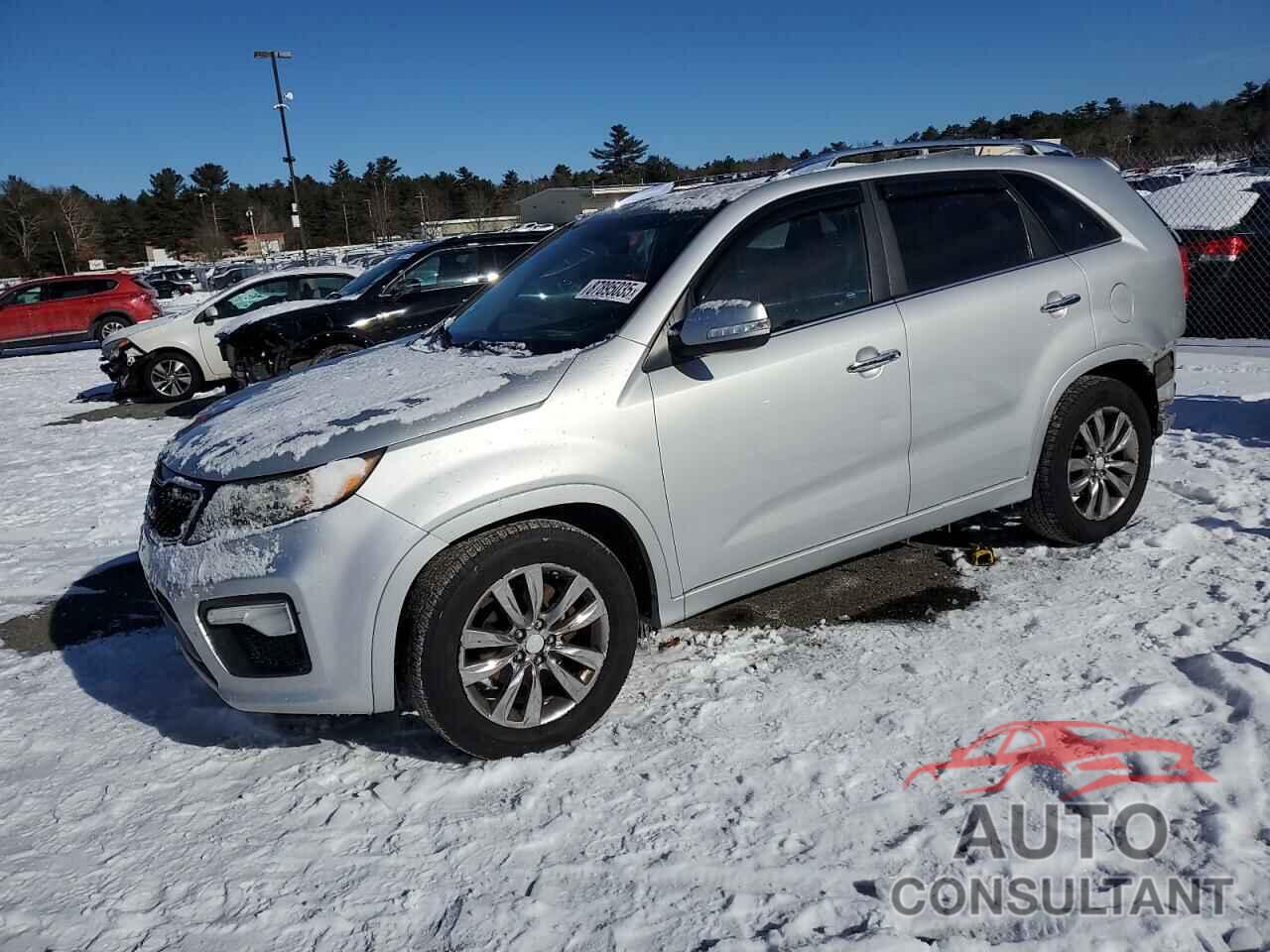 KIA SORENTO 2013 - 5XYKW4A22DG362409