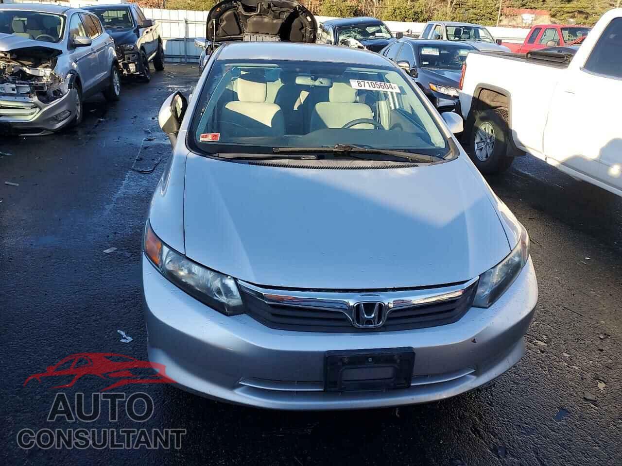 HONDA CIVIC 2012 - 2HGFB2F52CH308582