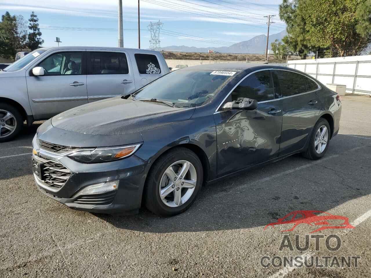 CHEVROLET MALIBU 2020 - 1G1ZB5ST8LF013398