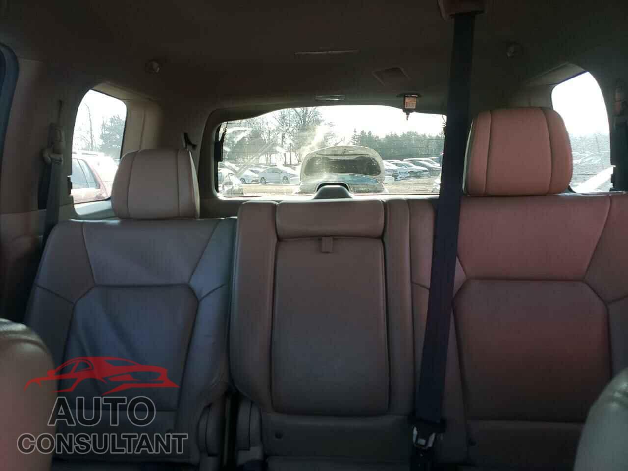 HONDA PILOT 2012 - 5FNYF4H75CB005632