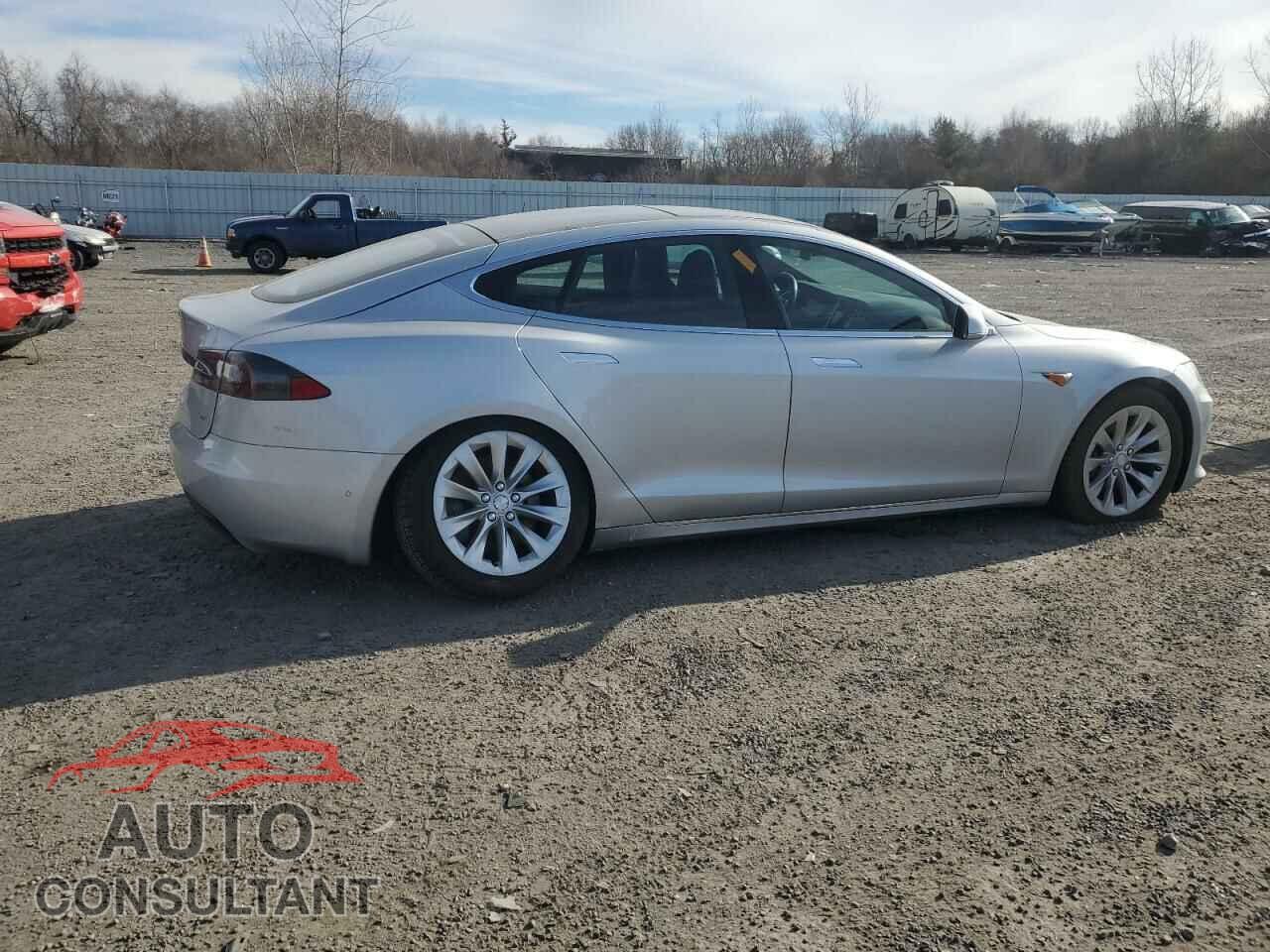 TESLA MODEL S 2017 - 5YJSA1E20HF193365