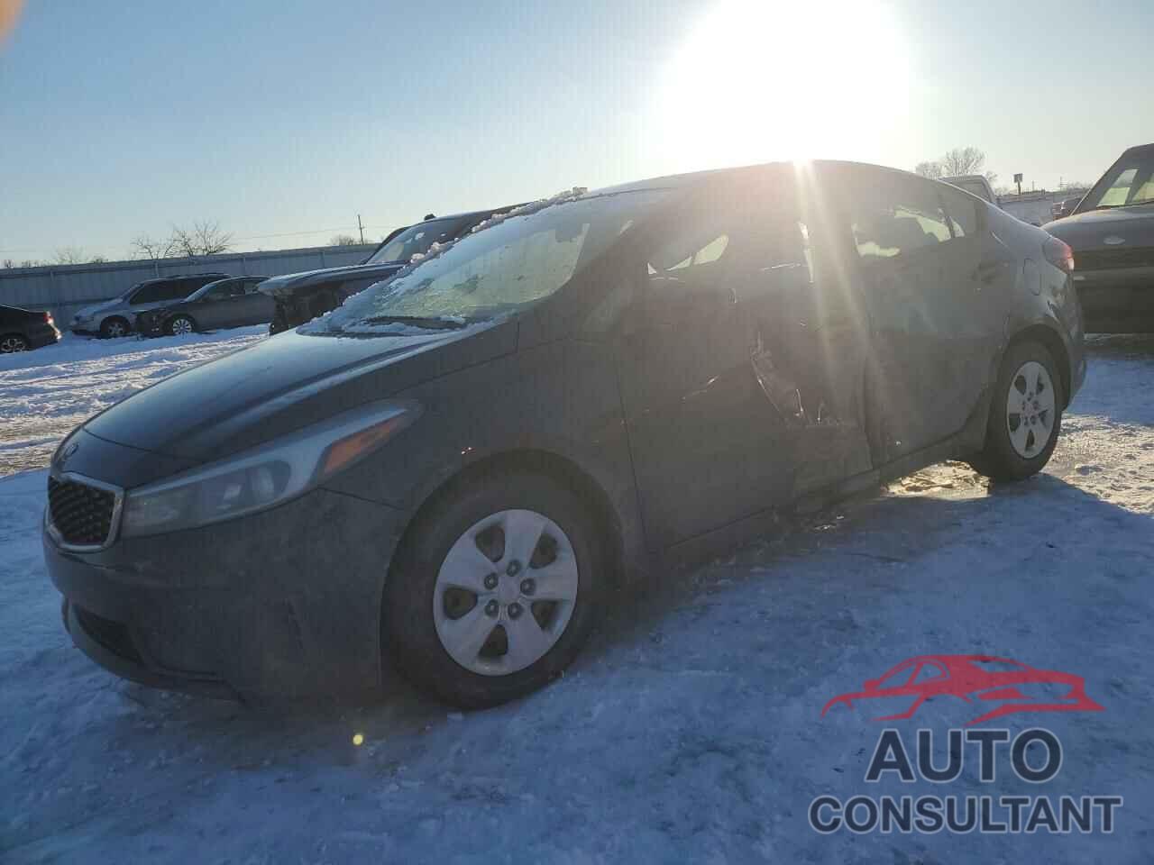 KIA FORTE 2018 - 3KPFK4A79JE252619