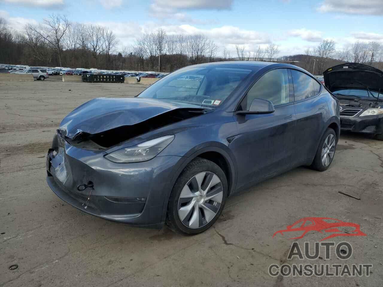 TESLA MODEL Y 2023 - 7SAYGDEE7PA192877