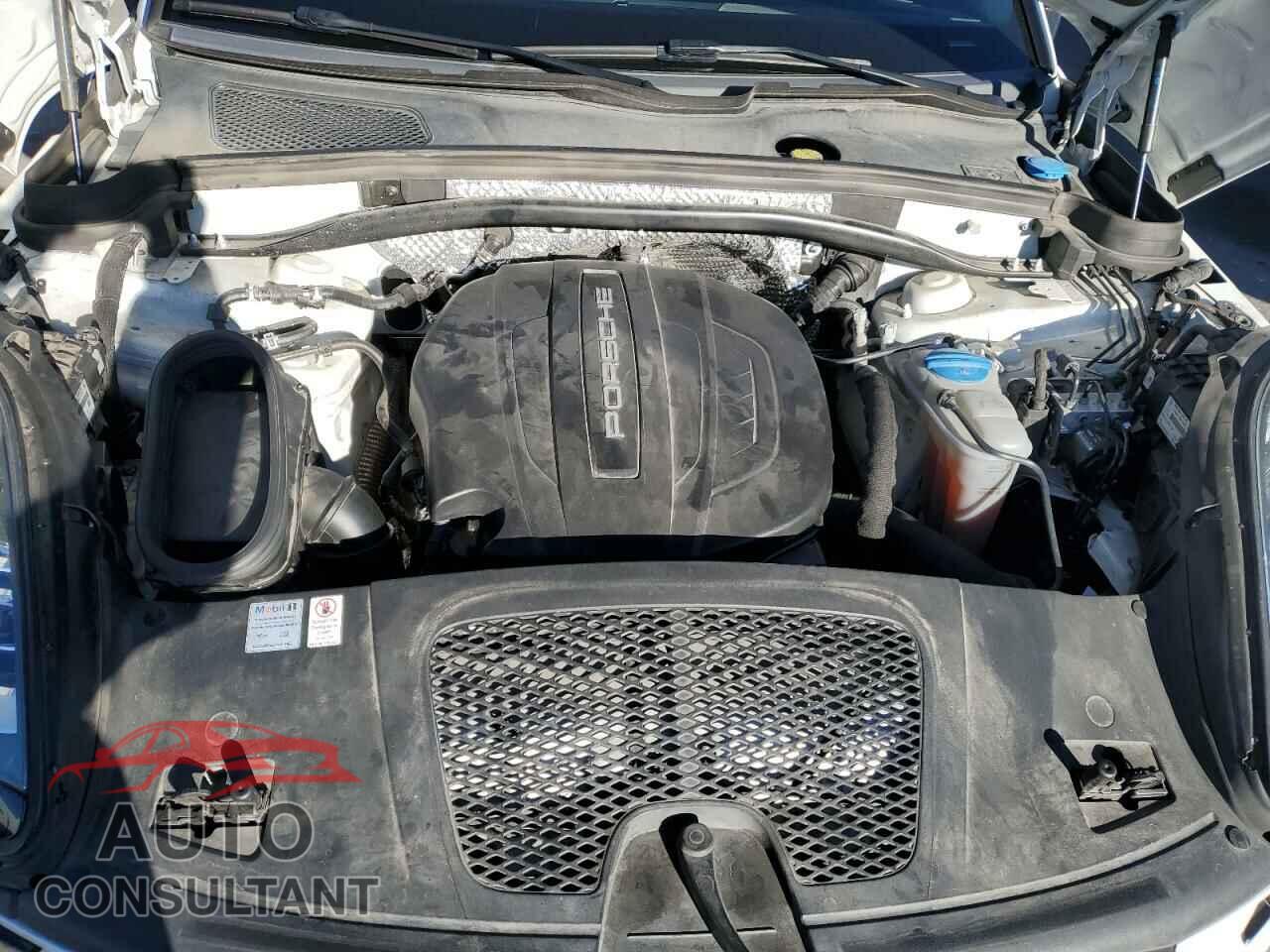 PORSCHE MACAN 2018 - WP1AA2A55JLB09365