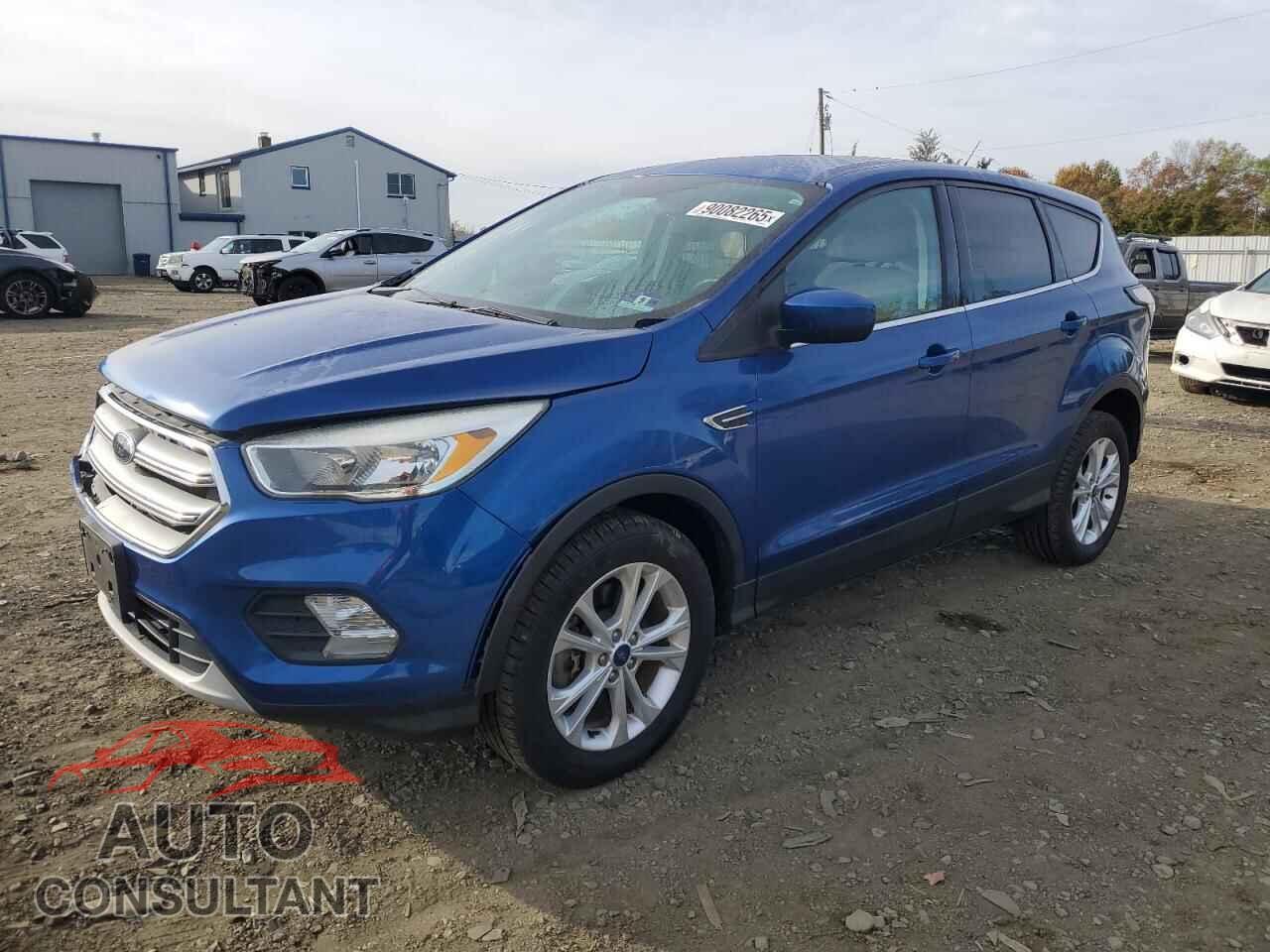 FORD ESCAPE 2017 - 1FMCU9GD7HUC60863