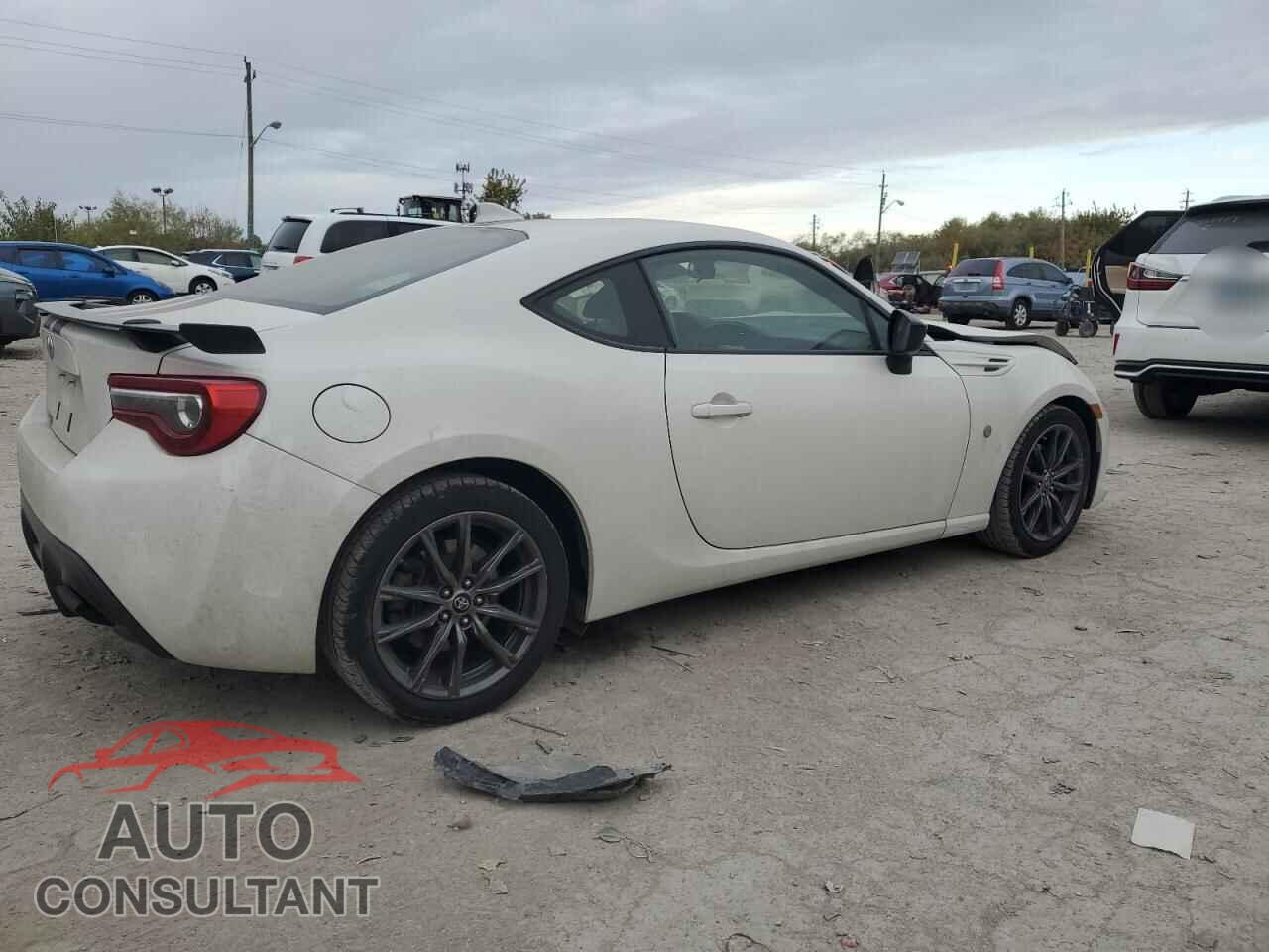 TOYOTA 86 2017 - JF1ZNAA14H8707014